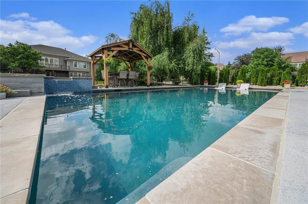 10606 N Euclid Avenue