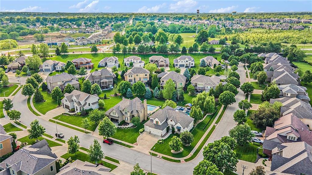 10606 N Euclid Avenue