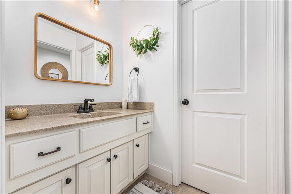 10606 N Euclid Avenue