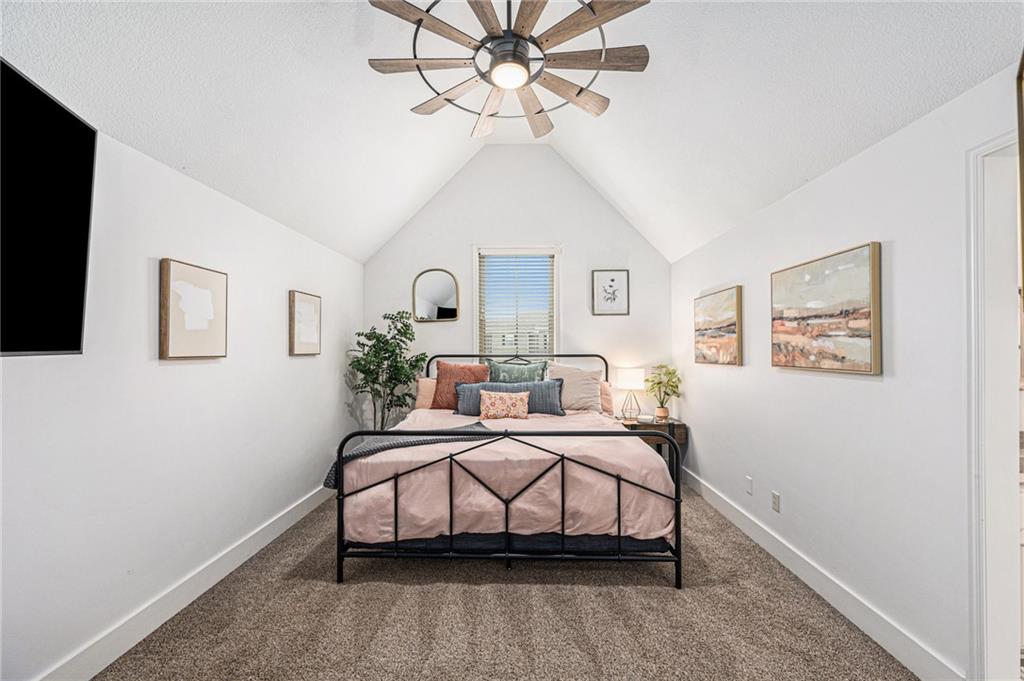 10606 N Euclid Avenue