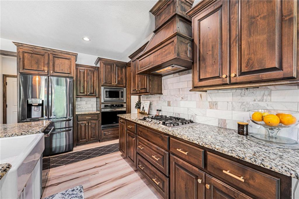 10606 N Euclid Avenue