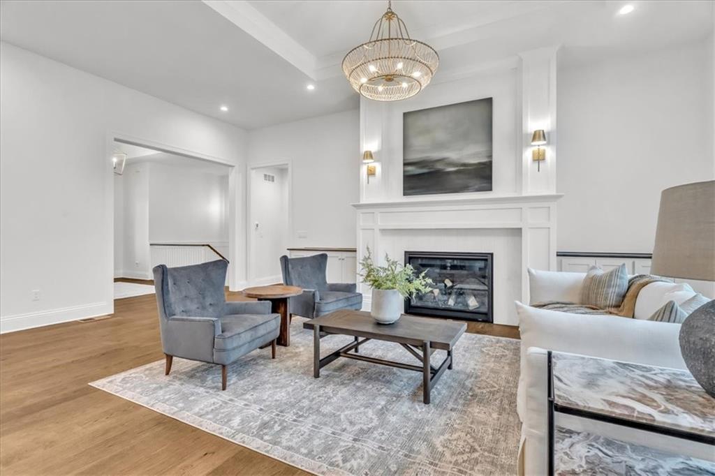 2911 NE 102nd Street