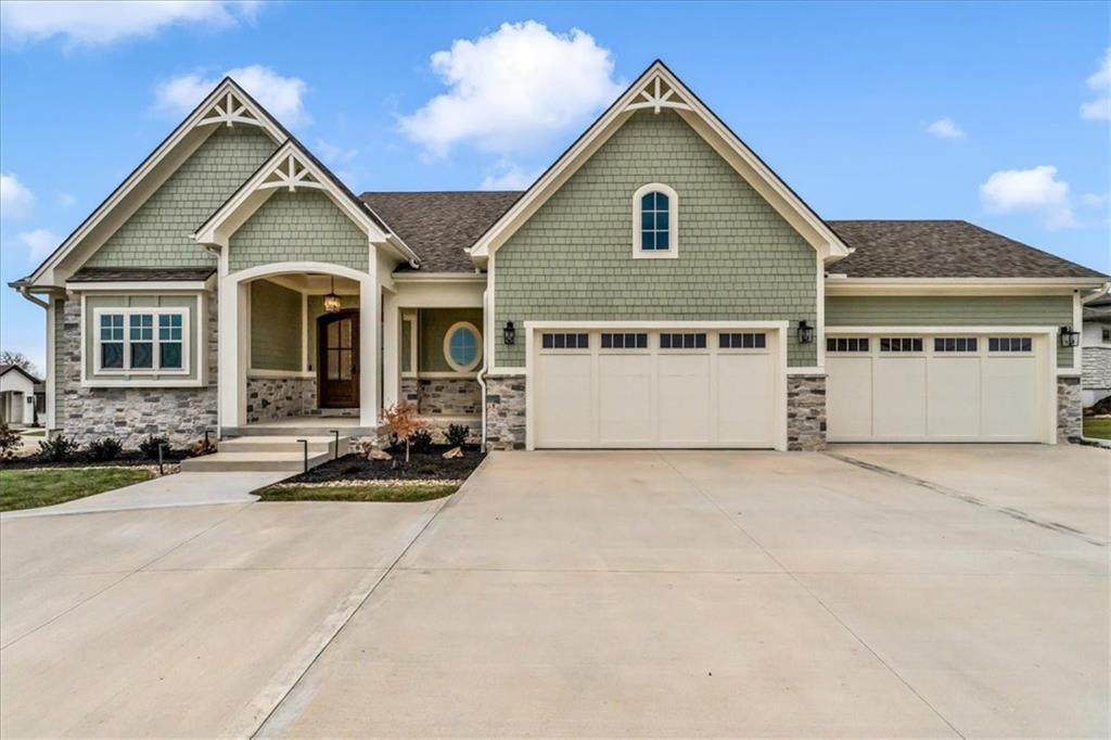 2911 NE 102nd Street