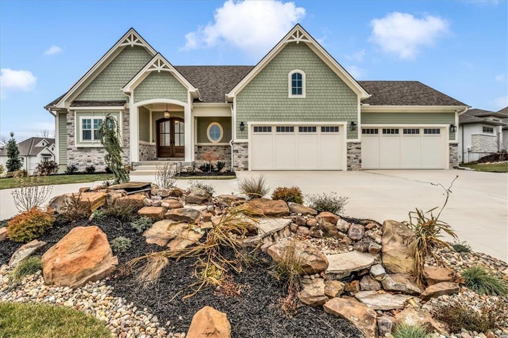 2911 NE 102nd Street