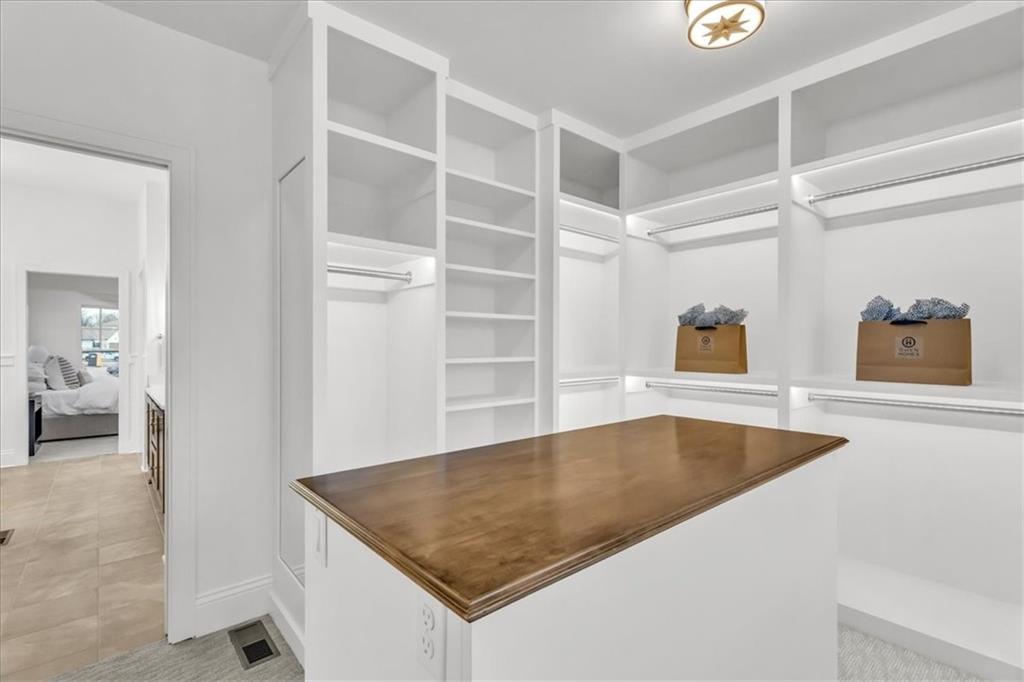 2911 NE 102nd Street