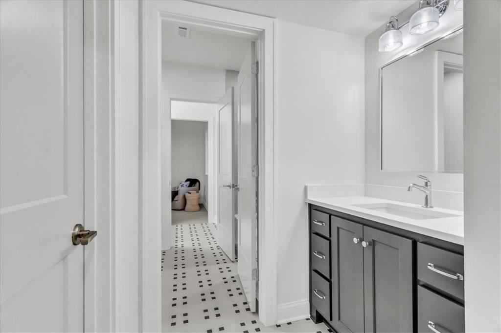 2911 NE 102nd Street