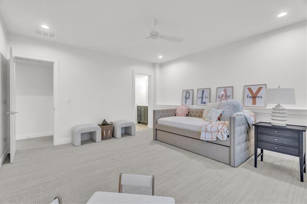 2911 NE 102nd Street