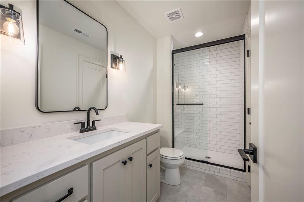 2817 NE 102nd Street