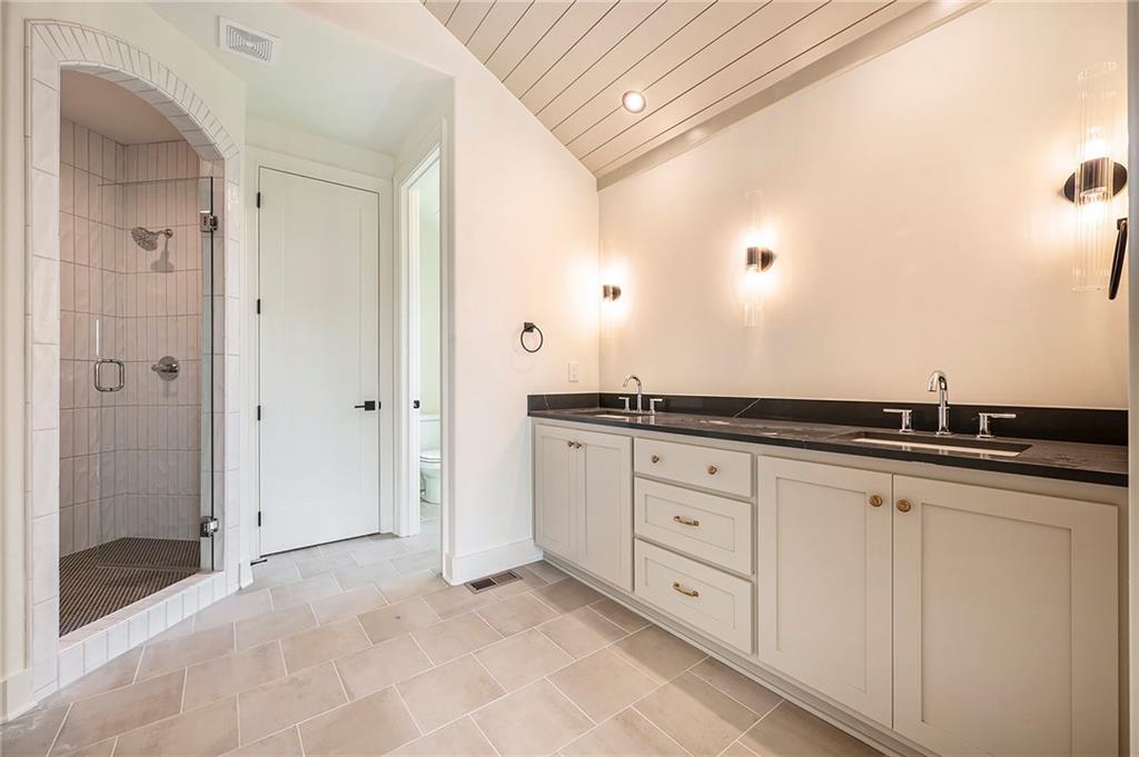 2817 NE 102nd Street