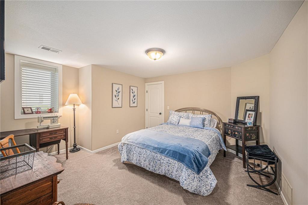 1905 NE 100th Terrace