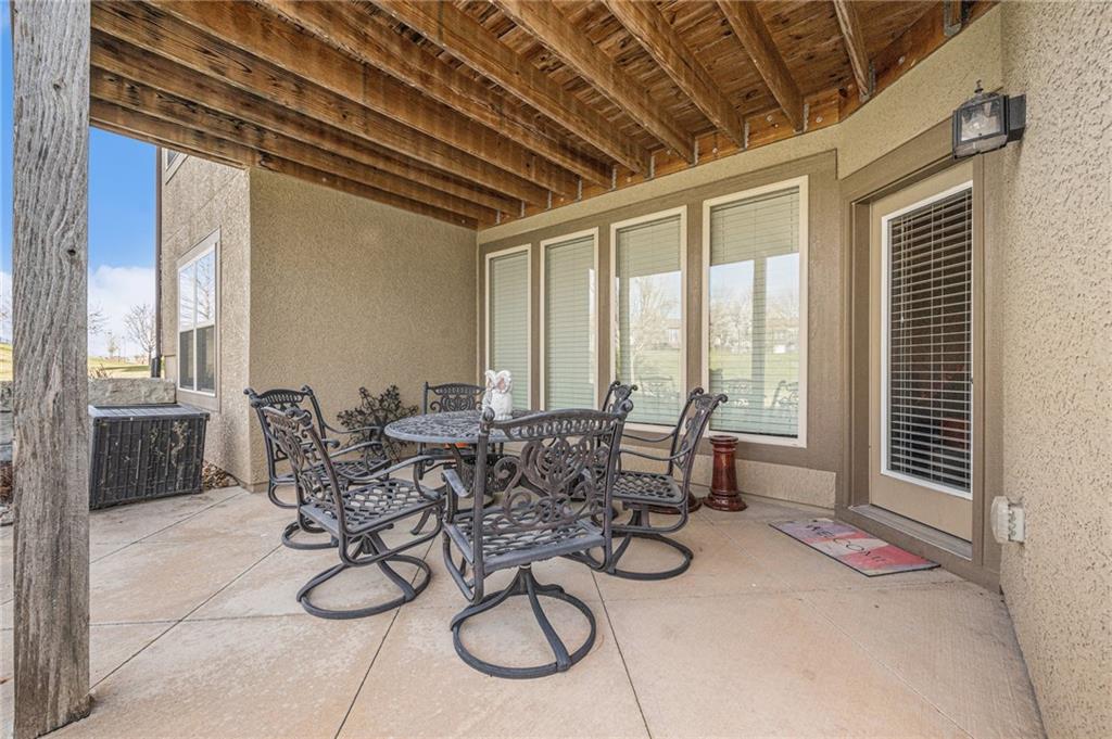 1905 NE 100th Terrace