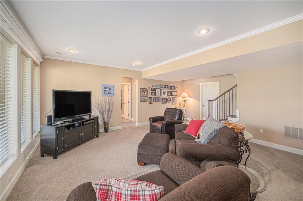 1905 NE 100th Terrace