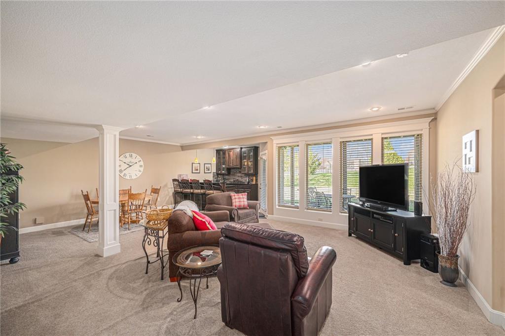 1905 NE 100th Terrace