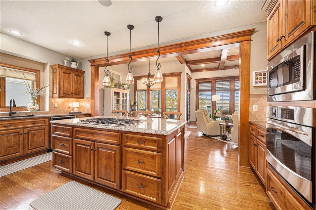 2804 NE 102nd Terrace