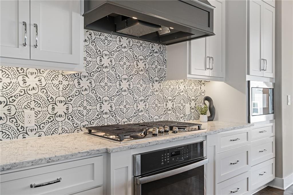 17117 Bluejacket Street