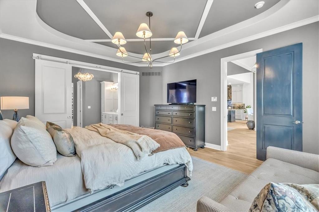 2136 NE 105th Street