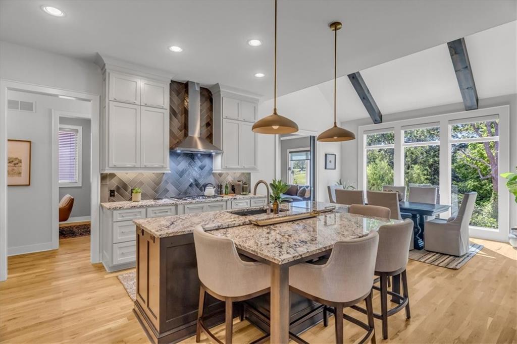 2136 NE 105th Street