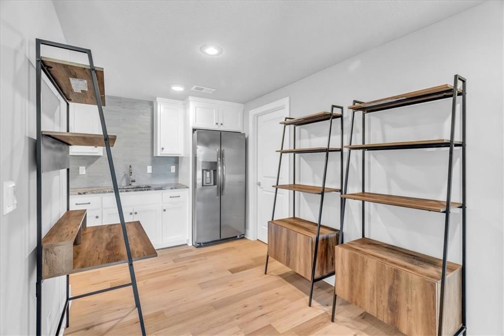 10237 N Bellefontaine Avenue