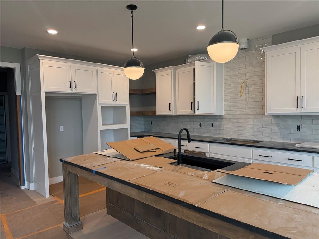 2806 NE 102nd Street