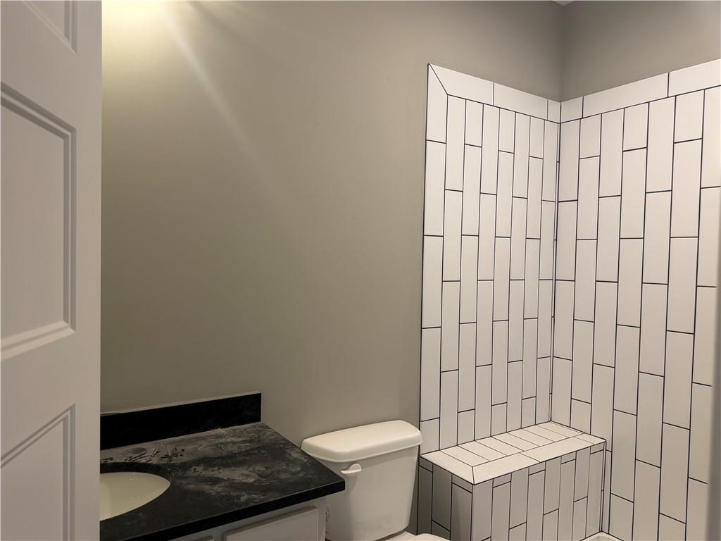 2806 NE 102nd Street