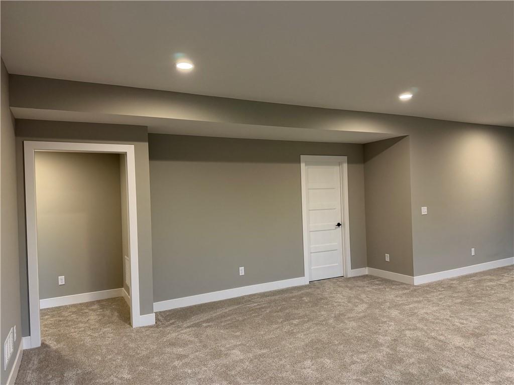 2806 NE 102nd Street