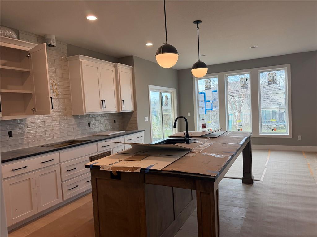 2806 NE 102nd Street