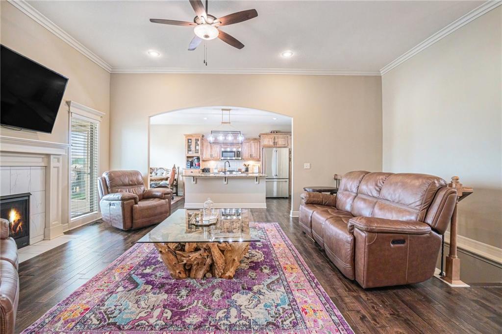 10840 N Corrington Avenue