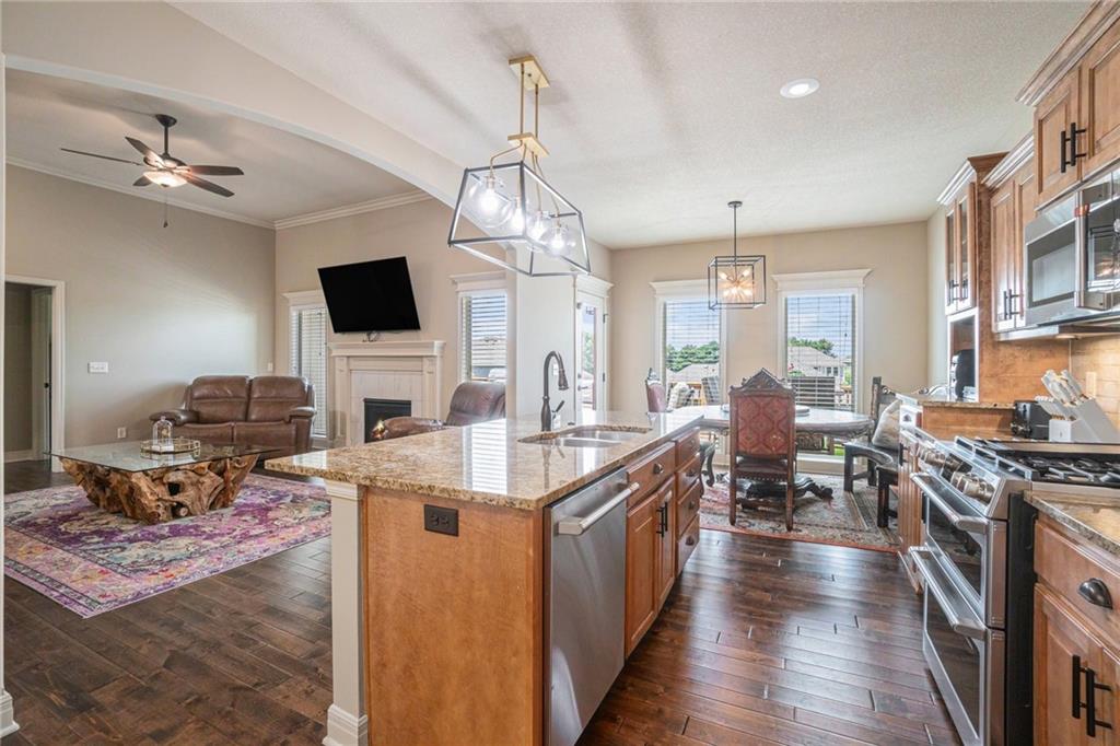 10840 N Corrington Avenue