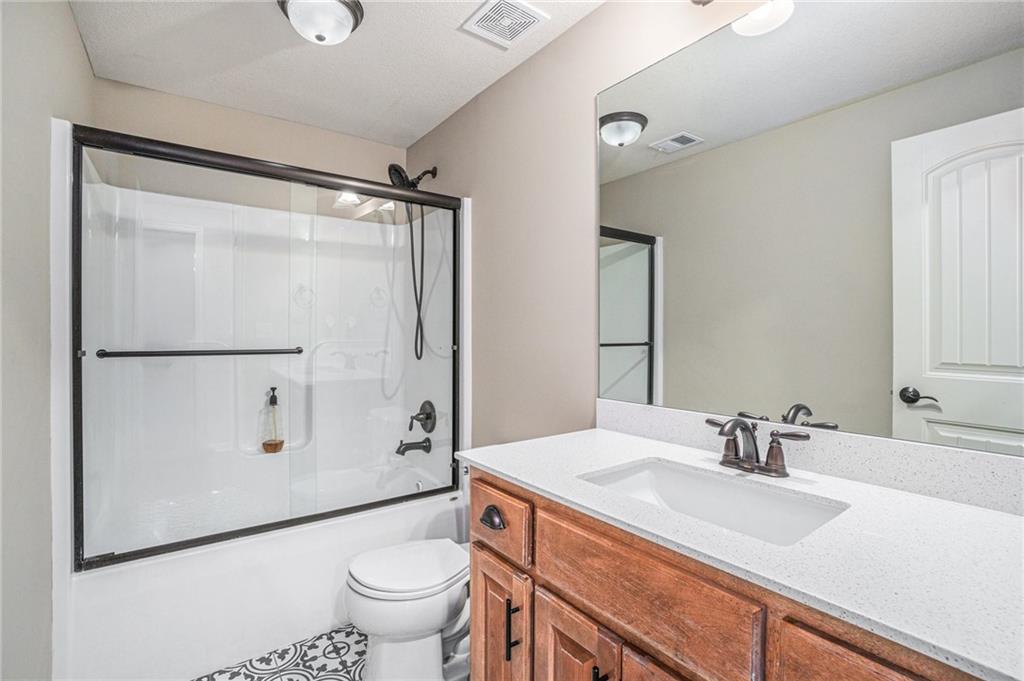 10840 N Corrington Avenue