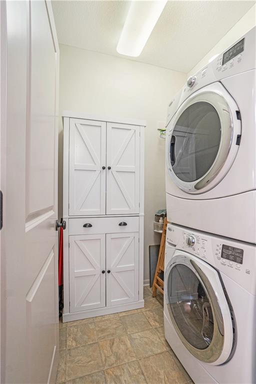 2219 NE 107th Terrace