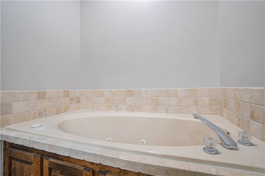 2219 NE 107th Terrace