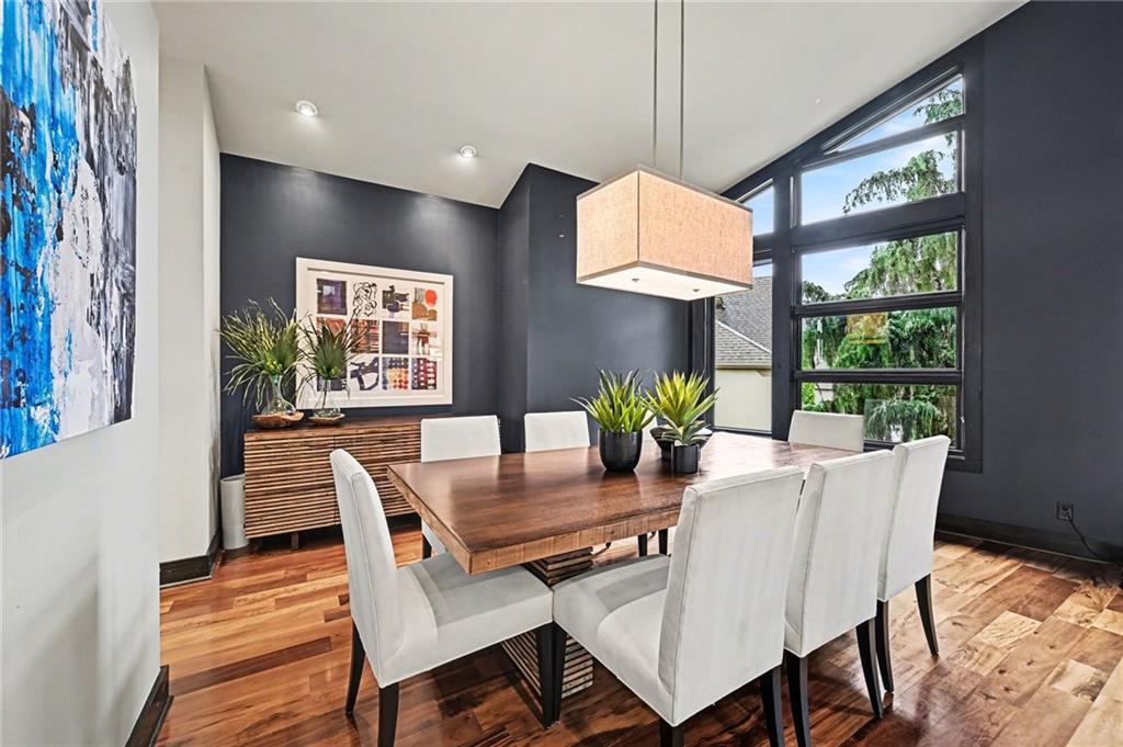 10258 N Kansas Avenue