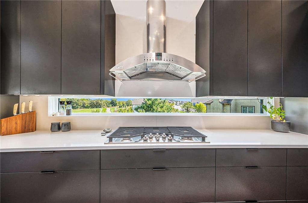 10258 N Kansas Avenue