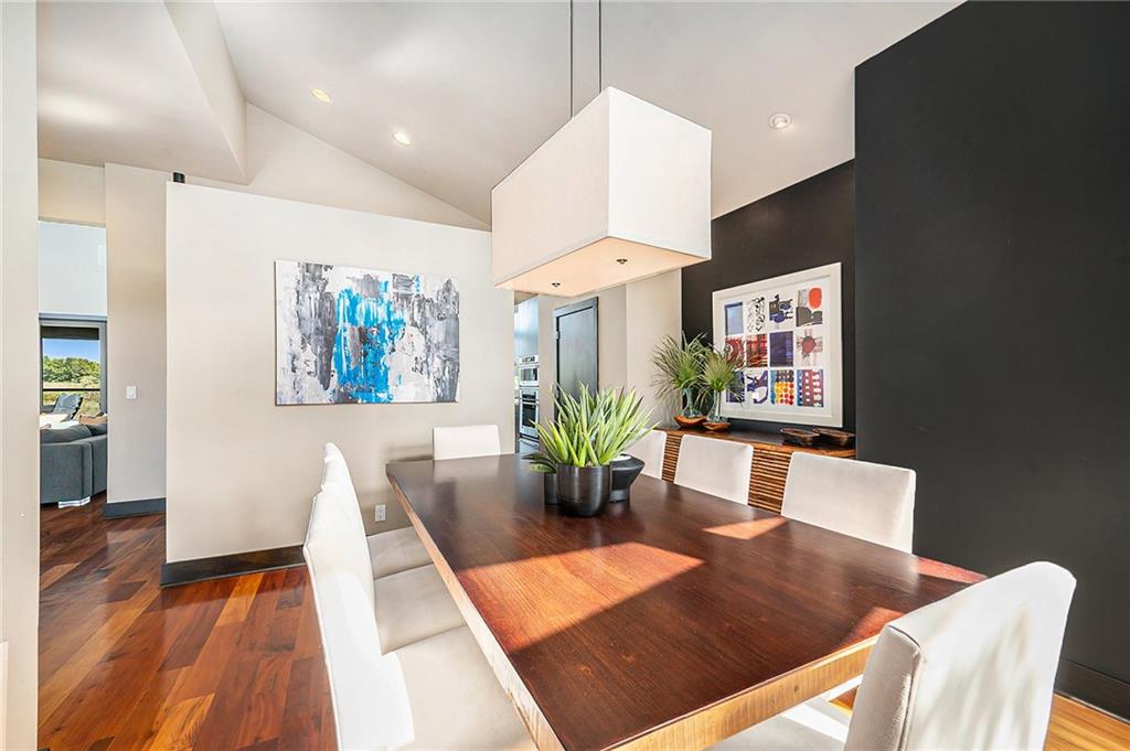 10258 N Kansas Avenue