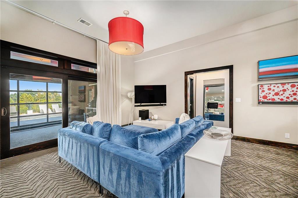 10258 N Kansas Avenue