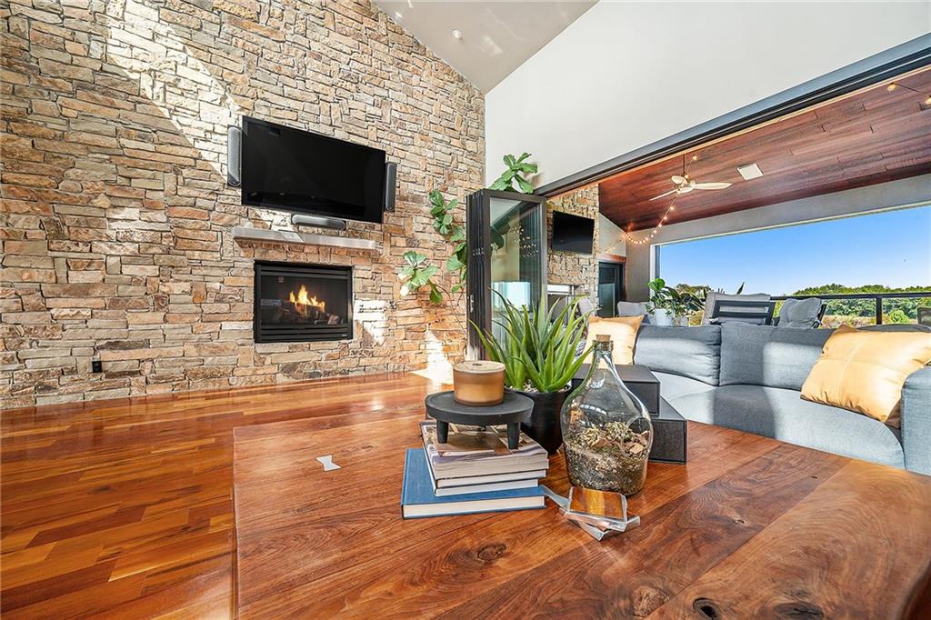 10258 N Kansas Avenue