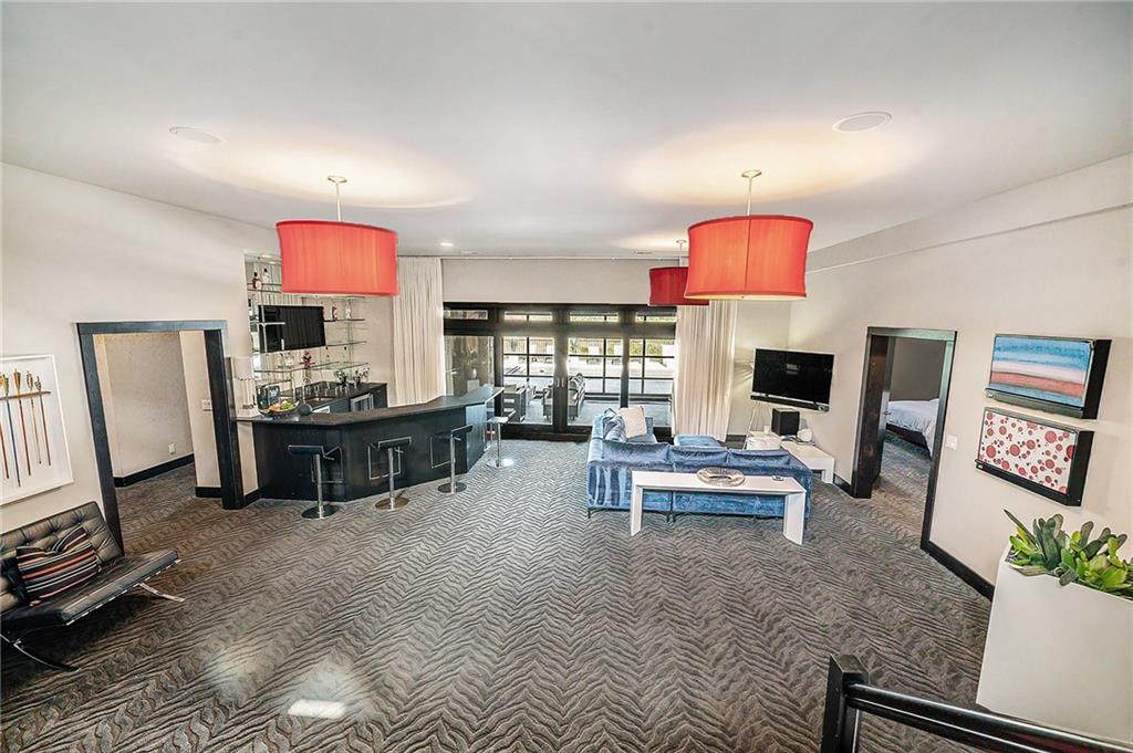 10258 N Kansas Avenue