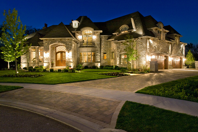 7S410 Arbor Drive