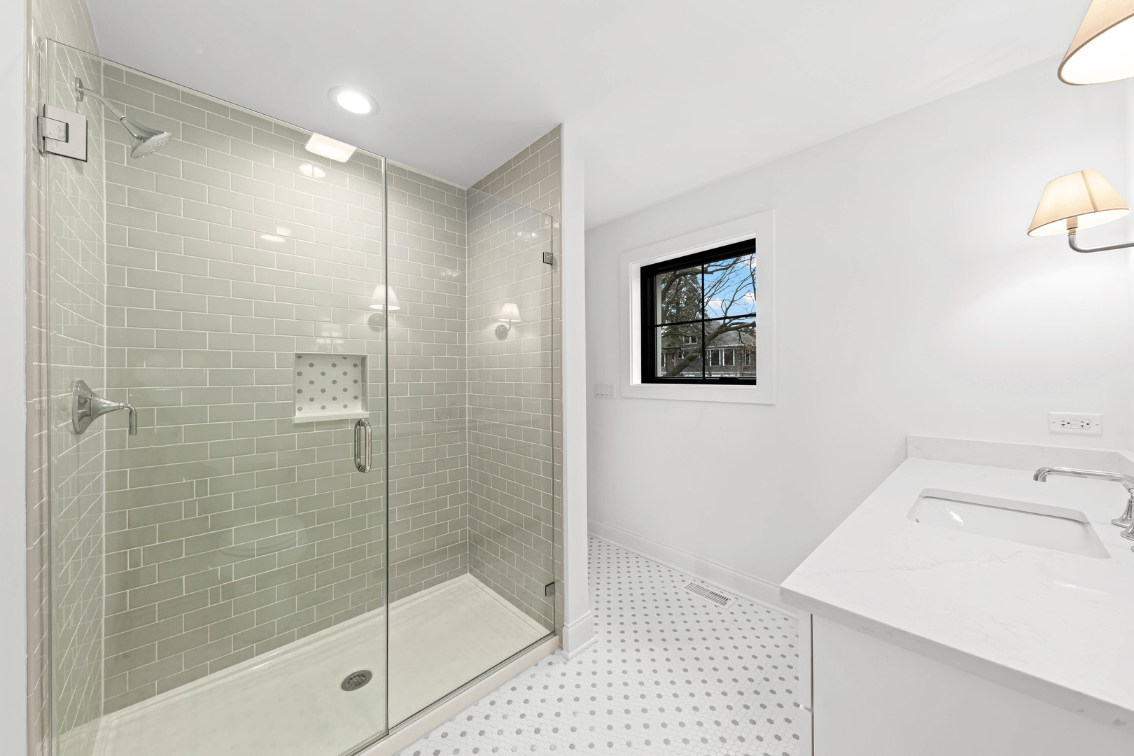 24w040 Burlington (Lot 2) Avenue