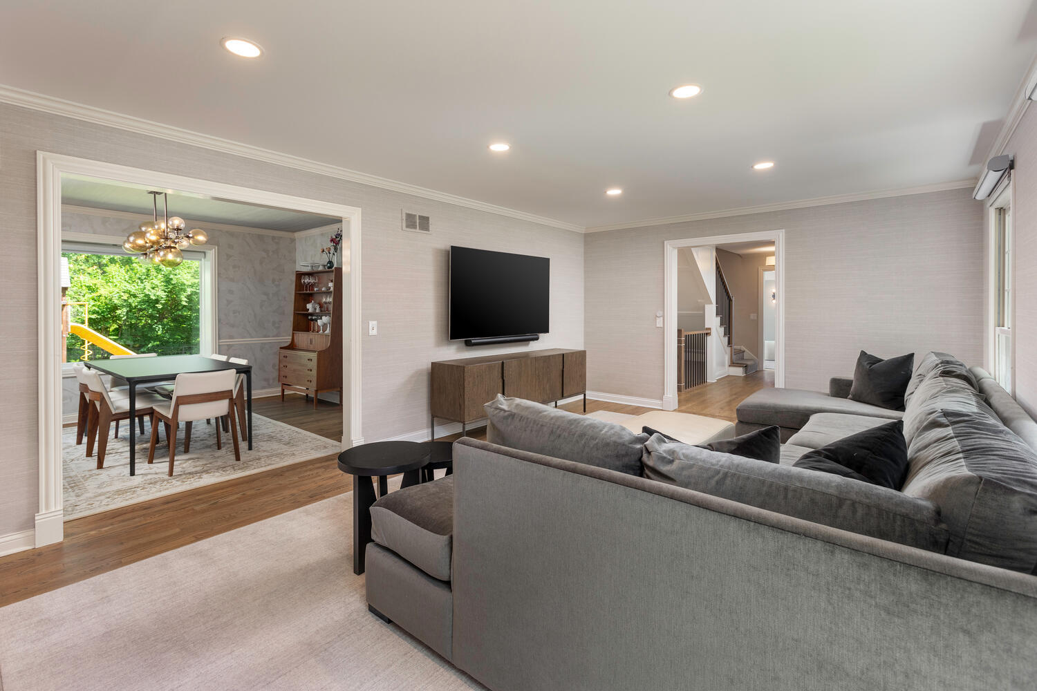 1217 Cheshire Avenue