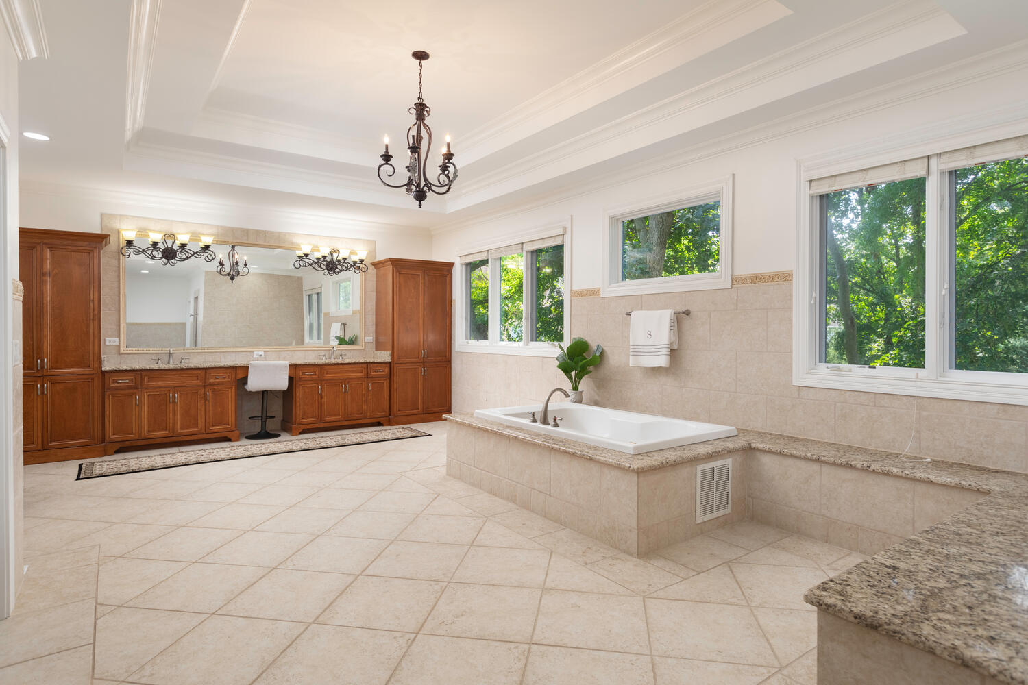 834 SANTA MARIA Drive