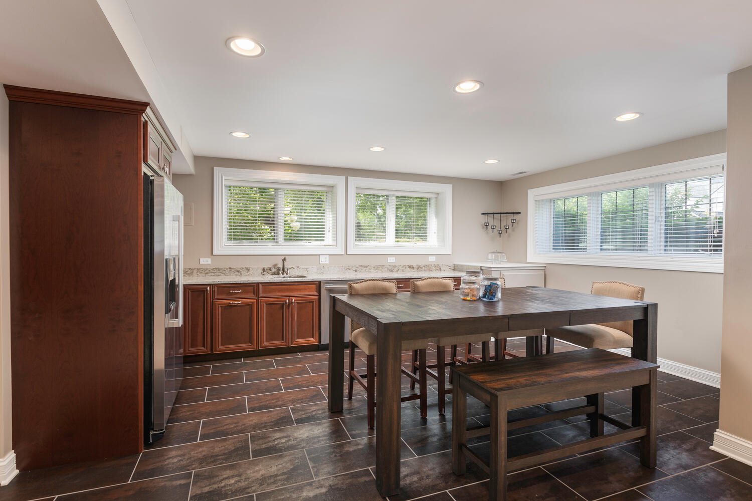 834 SANTA MARIA Drive
