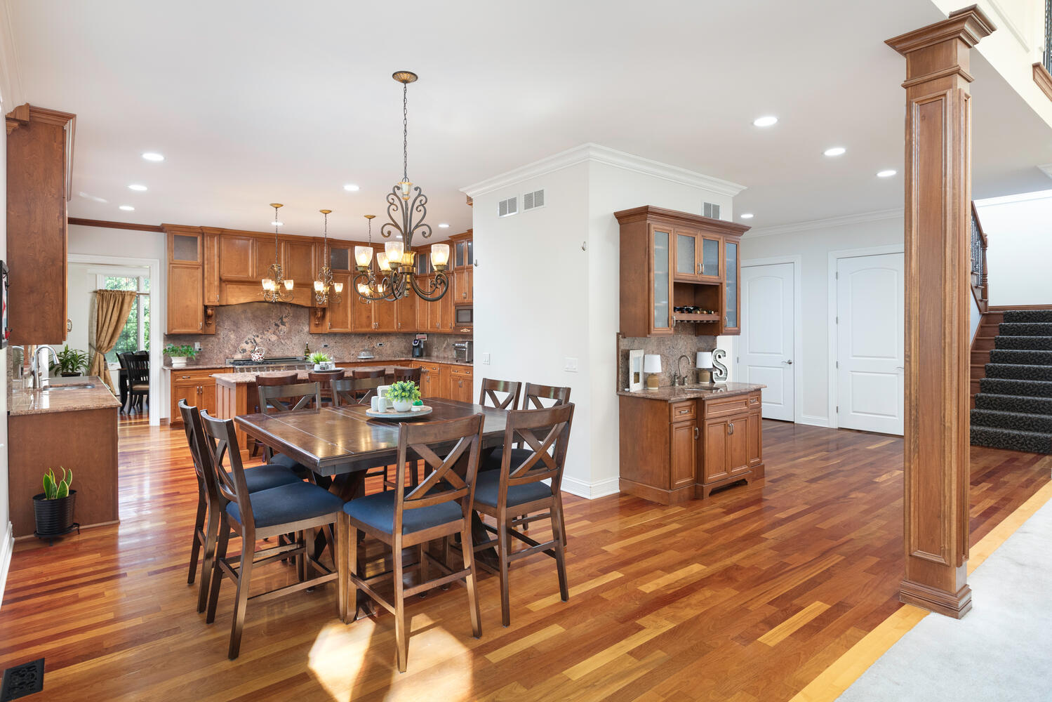 834 SANTA MARIA Drive