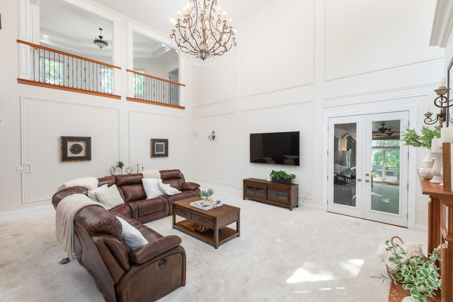 834 SANTA MARIA Drive
