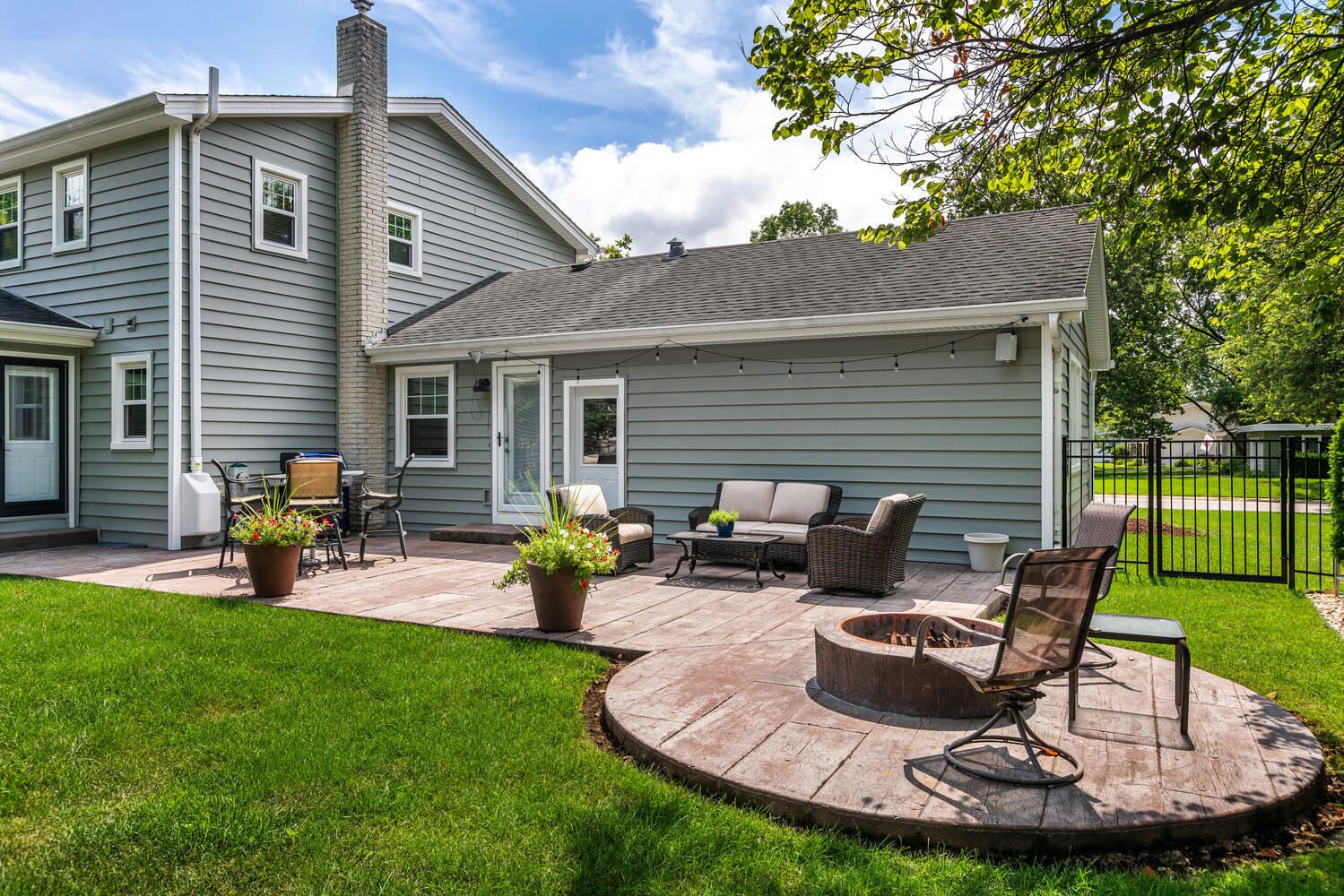 533 Cypress Drive