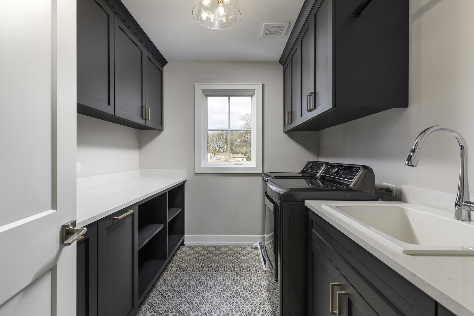 845 Tulip Lane