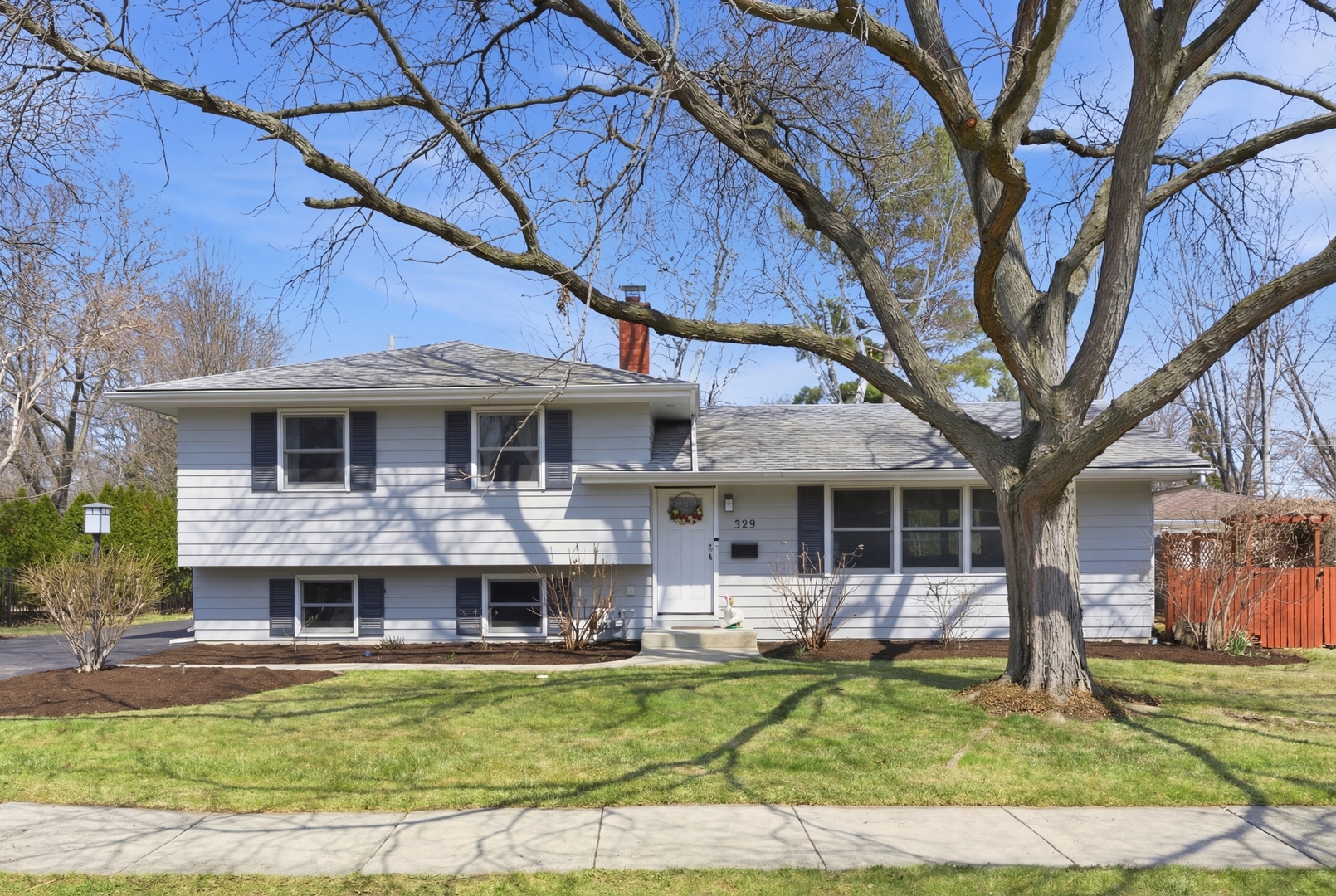 329 Tanoak Lane
