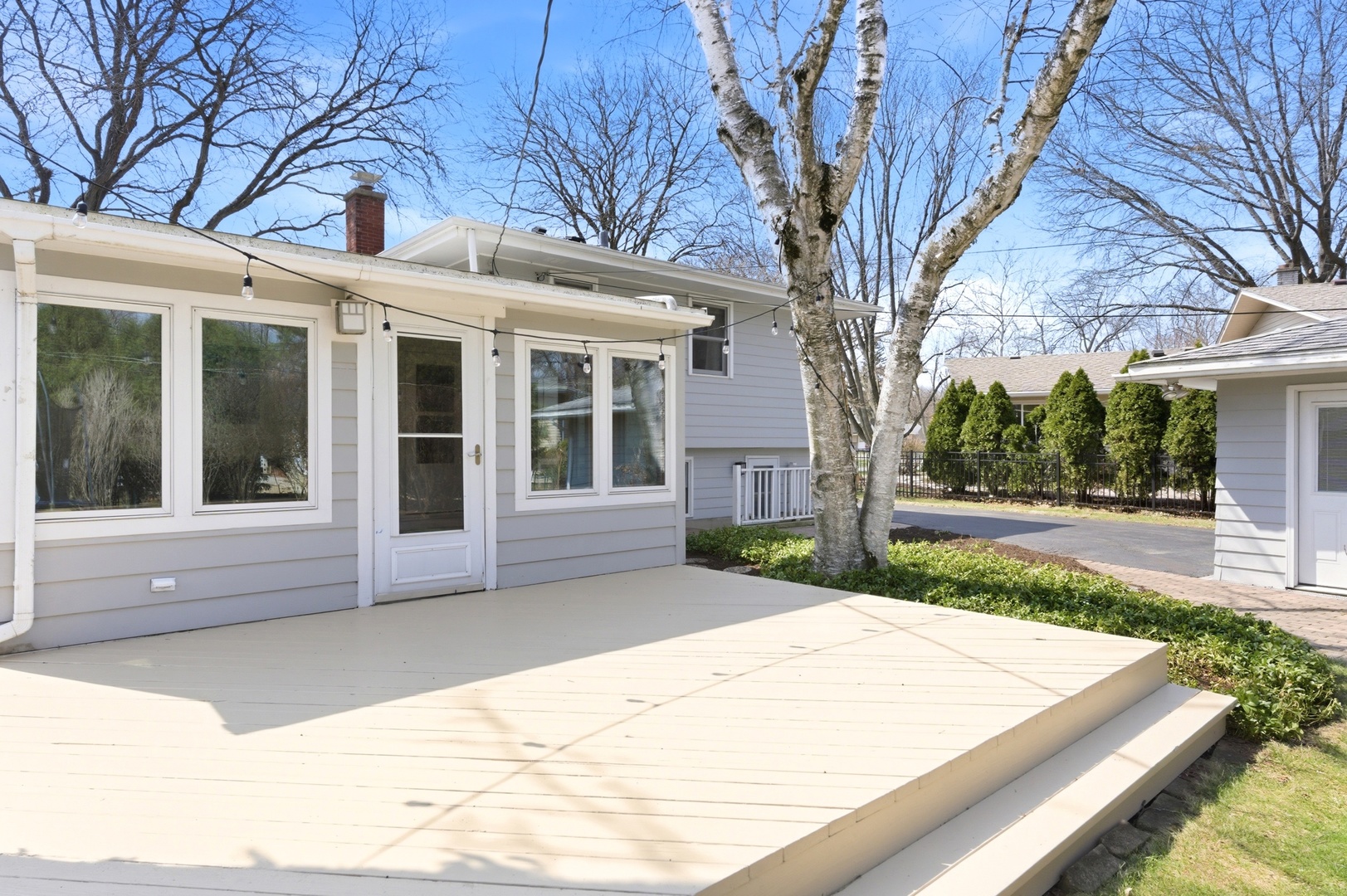 329 Tanoak Lane