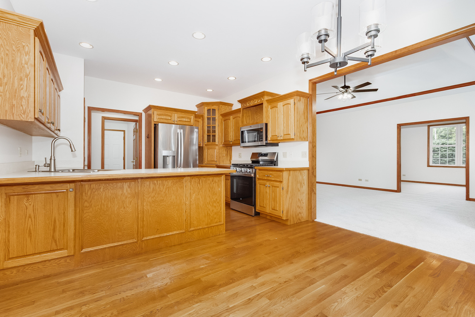 15238 Vetel Court