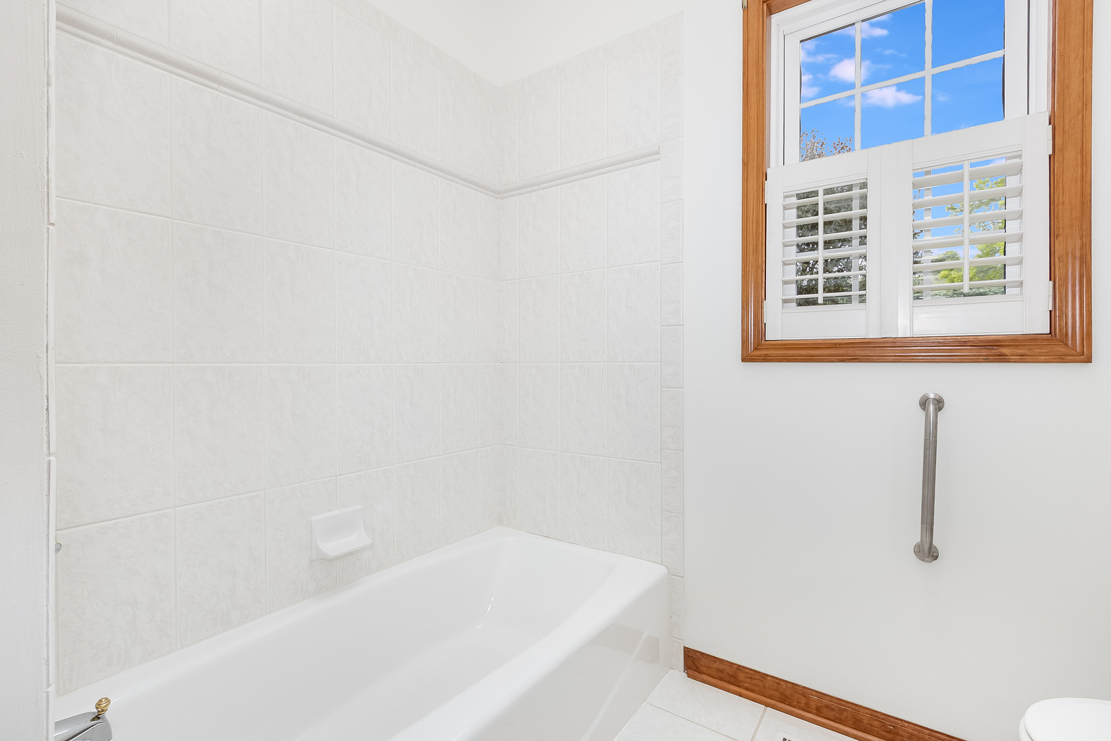 15238 Vetel Court